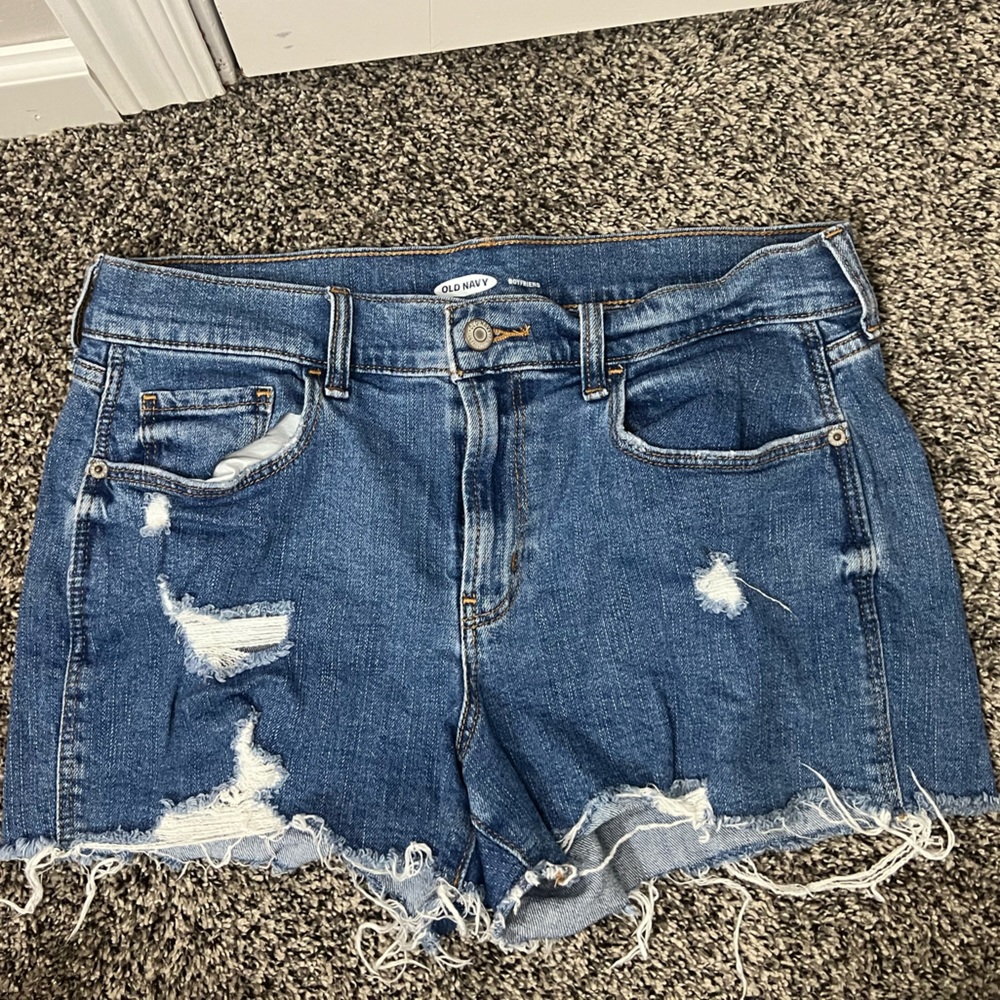 Old Navy Womens Boyfriend Mid Rise Distressed Blue Jean Shorts Size 8 Fray